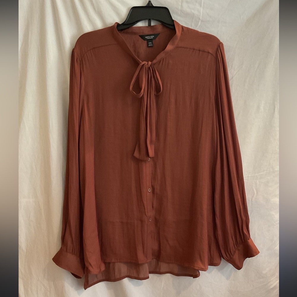 Simply Vera VeraWang Work Blouse with ties Size Medium
